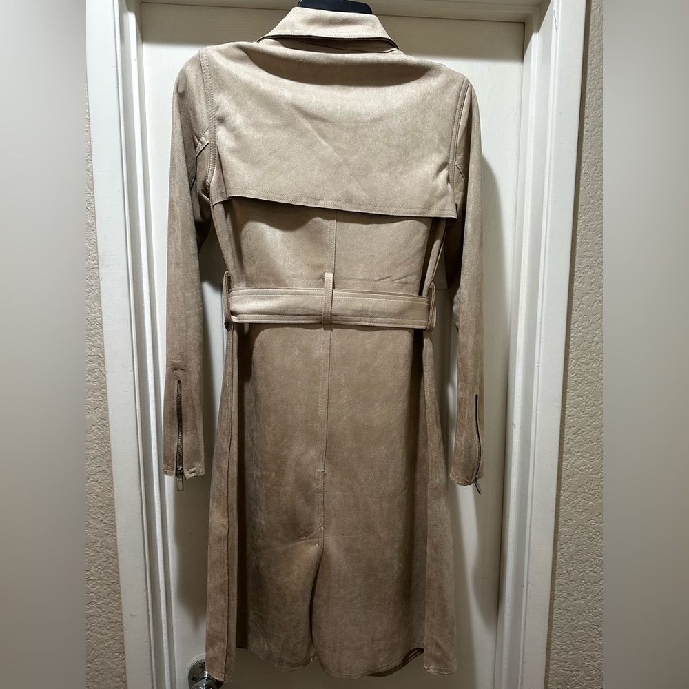 Women's Soft Fawn Trench Coat - Picture 5 of 8
